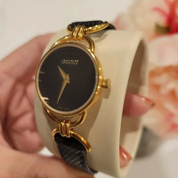 GUCCI Vintage Watch - Picture 3 of 15
